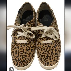 Keds size 8 leopard print